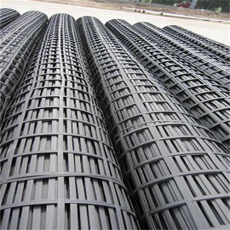 興安盟鋼塑土工格柵強(qiáng)度解析 性能優(yōu)勢(shì)與應(yīng)用前景